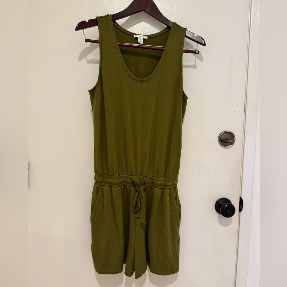 Daily Ritual Olive Green Sleeveless Romper with Scoop Neck